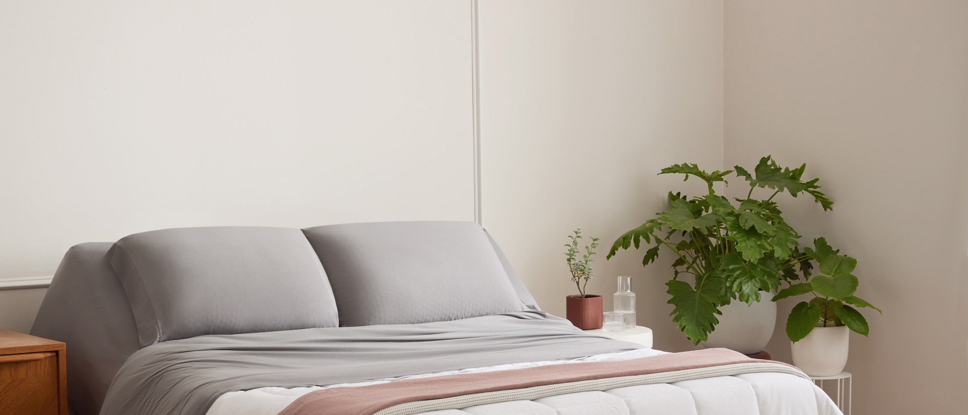 Purple bedding set featuring the duvet
