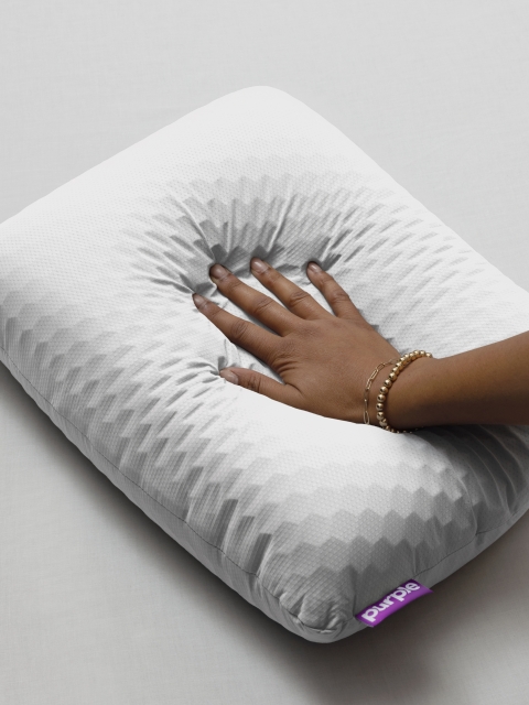 Harmony anywhere pillow hand press